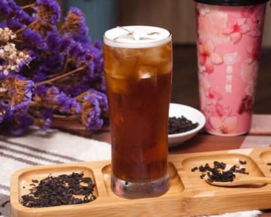 Roasted Oolong Tea 烏龍茶